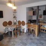 La Casita Del Pueblo