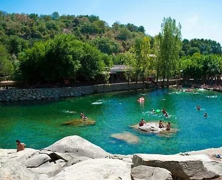 La Casita Del Pueblo Сasa de vacaciones Candeleda
