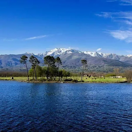 La Casita Del Pueblo Casa de Férias