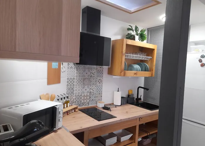 La Casita Del Pueblo * 칸델레다