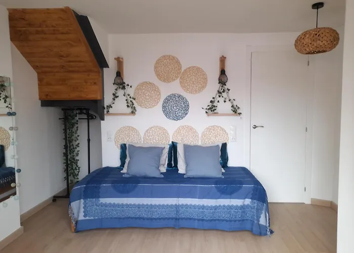 펜션 La Casita Del Pueblo 칸델레다