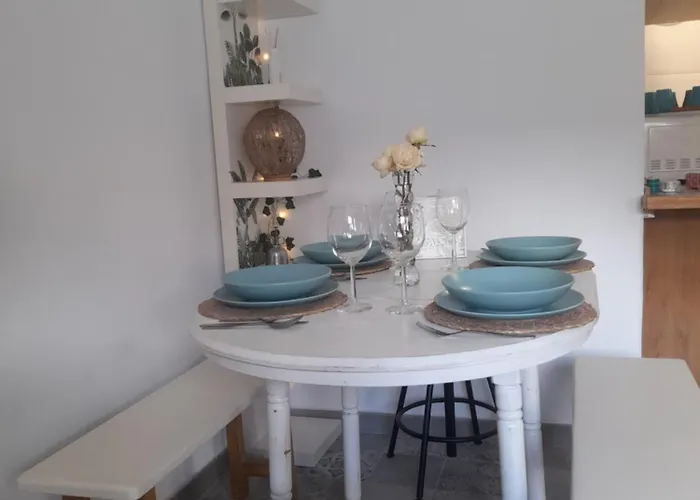 La Casita Del Pueblo 칸델레다